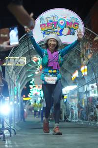 BIB: 5303
                            <button type="button" onclick="openModal(21830477)" class="btn btn-primary btn-sm float-right btn-popup" data-toggle="modal" data-target=".modal-high-quality">
                        <i class="fas fa-shopping-cart"></i> Add to Cart
                    </button>
                                            <button type="button" onclick="isThisMe(21830477, true)" class="btn btn-success btn-sm float-right btn-popup btn-isme hidden" data-toggle="tooltip" data-placement="bottom" title="นี่คือรูปของคุณใช่ไหม คลิกที่นี่เพื่อเอาเข้าอัลบั้ม">
                        <i class="fas fa-plus"></i> Add to album
                    </button>
                    <button type="button" onclick="isThisMe(21830477, false)" class="btn btn-warning btn-sm float-right btn-popup btn-isnotme hidden">
                        <i class="fas fa-ban"></i> Remove from album
                    </button>